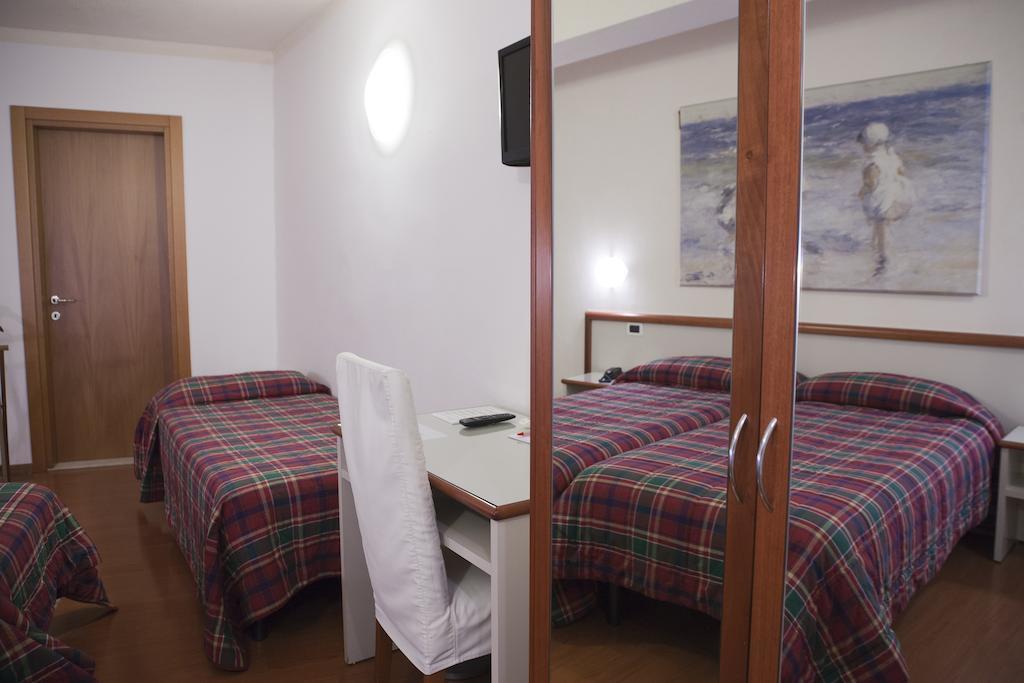 Albergo Da Carlo Vittorio Veneto Szoba fotó